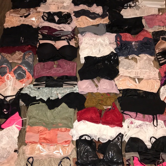 VICTORIA SECRET BRALETTES 10 RANDOM MYSTERY BOX - Picture 3 of 8